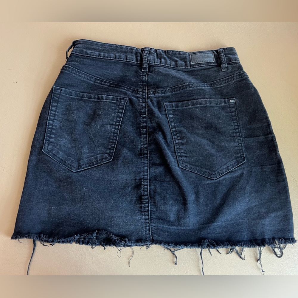 Garage | Denim Mini Skirt in Washed Black - Size Medium - Picture 2 of 4